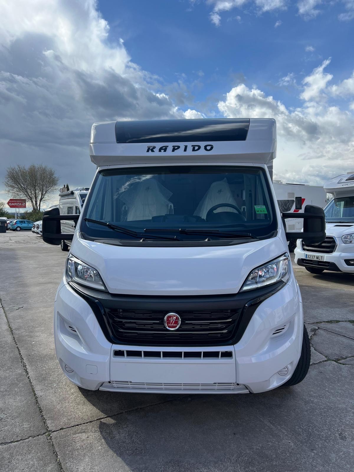 Rapido 606F