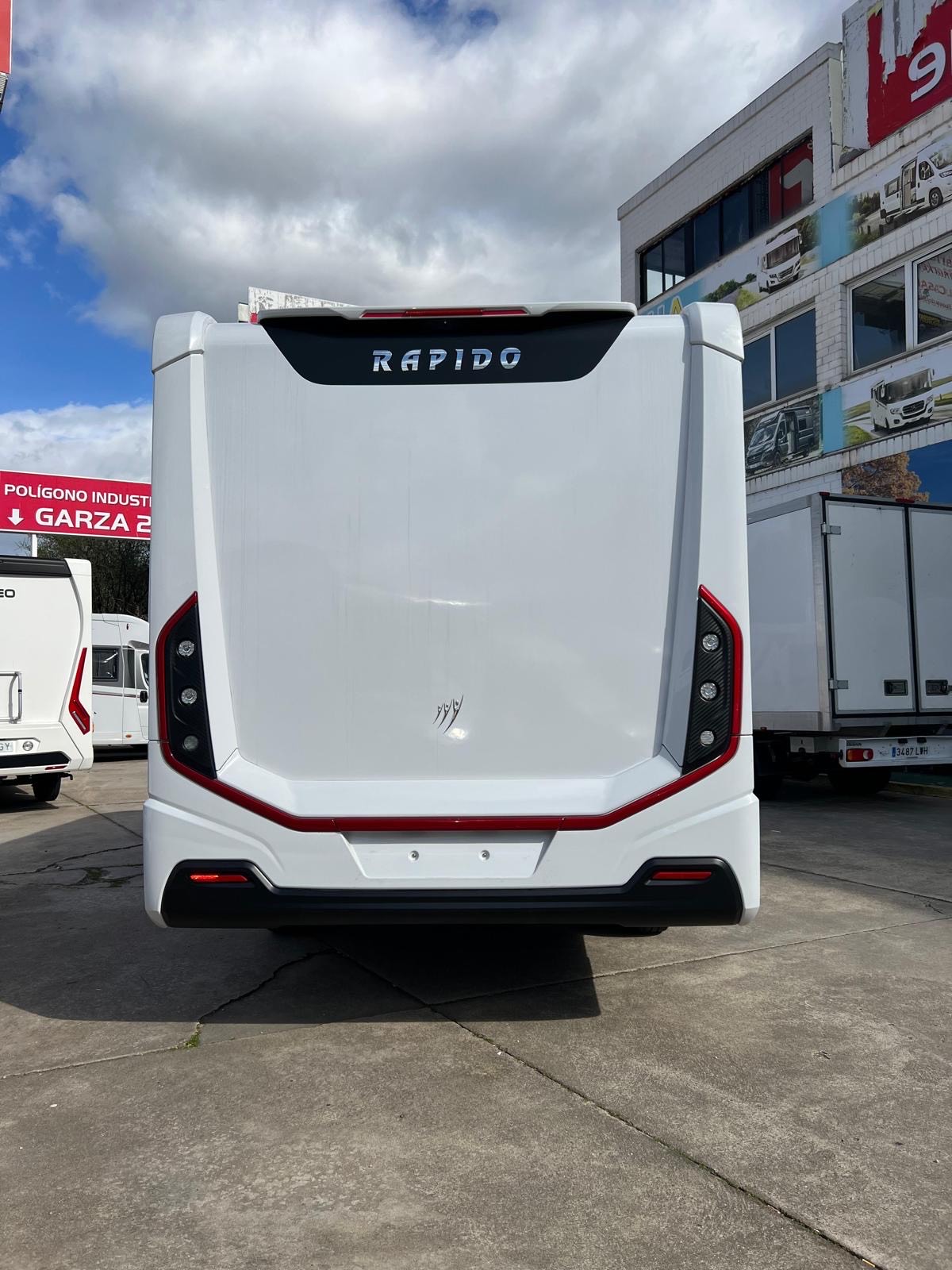Rapido 606F