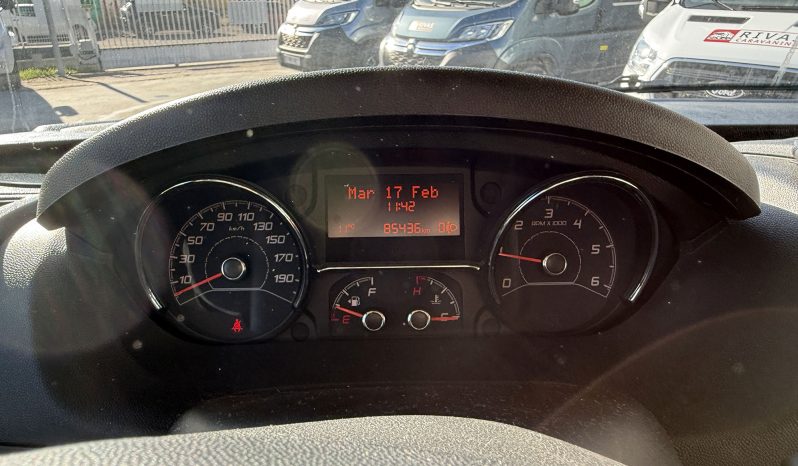 
 Rapido 890F full									